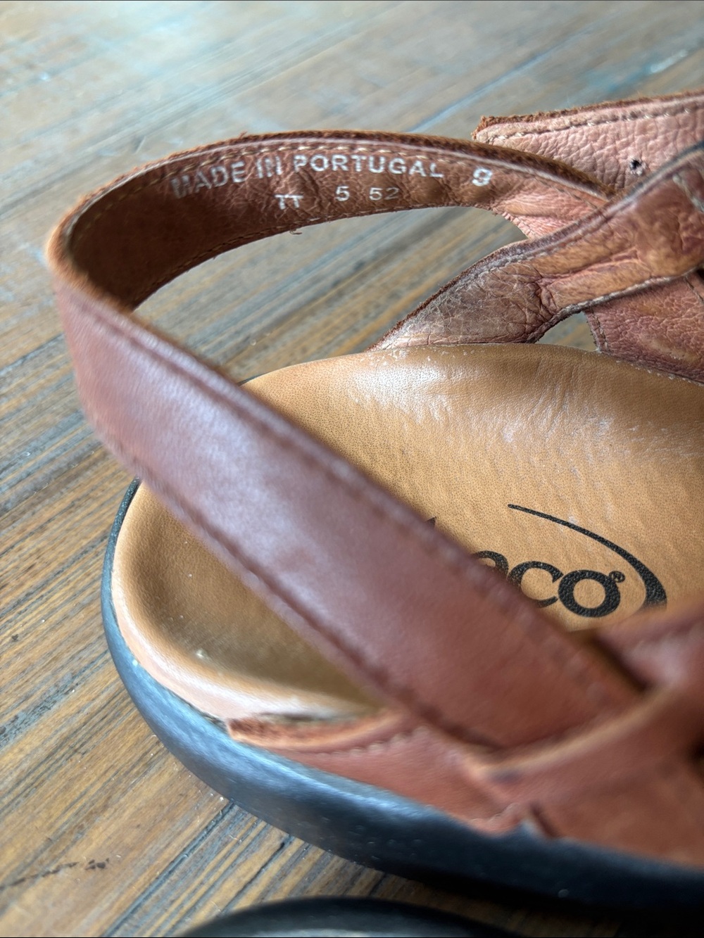 Chaco size 9 medium brown sandals - Picture 11 of 14